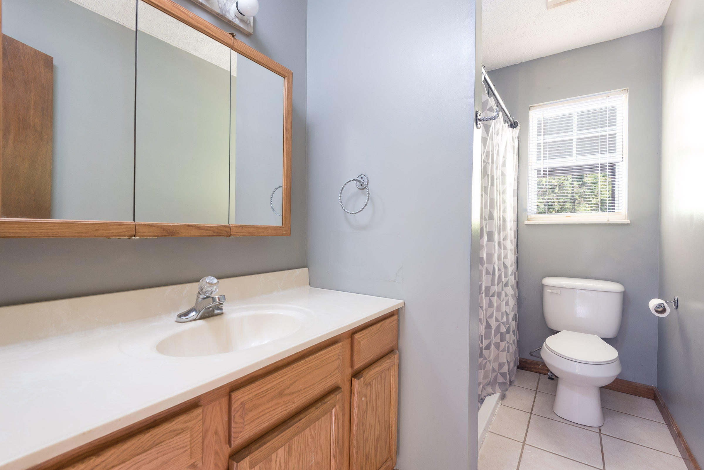 303 Strader Road Powell, TN 37849 - Photo 19 of 25 image