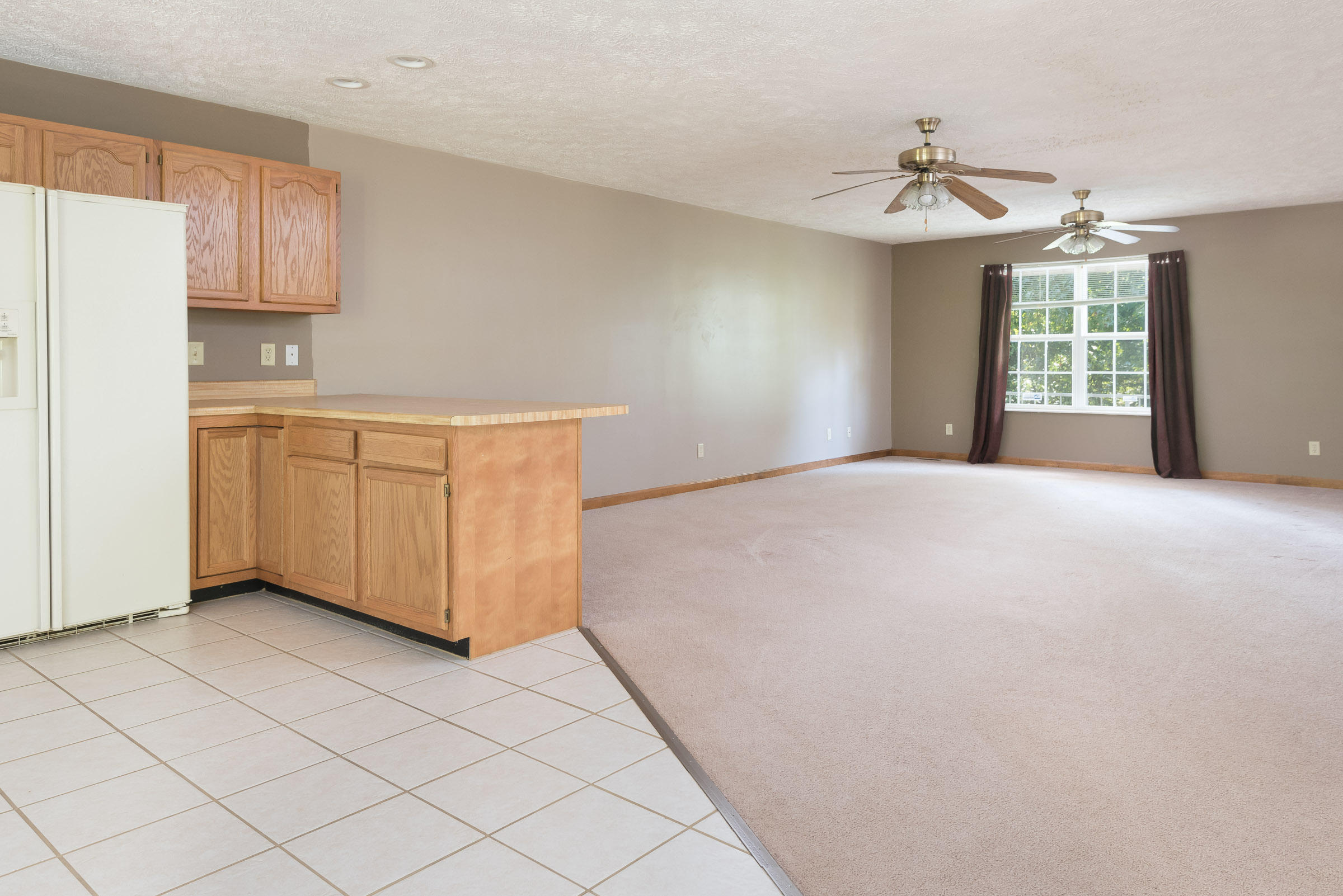303 Strader Road Powell, TN 37849 - Photo 4 of 25 image