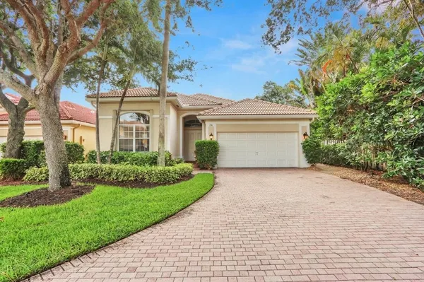 $3,000 | 116 Palm Circle, Atlantis, FL 33462