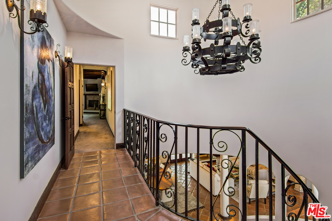 4180 Crisp Canyon Road Sherman Oaks, CA 91403 - Photo 15 of 26