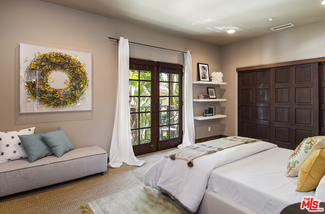 4180 Crisp Canyon Road Sherman Oaks, CA 91403 - Photo 18 of 26