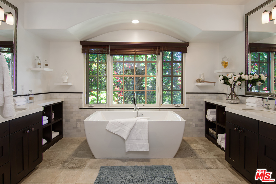 4180 Crisp Canyon Road Sherman Oaks, CA 91403 - Photo 21 of 26