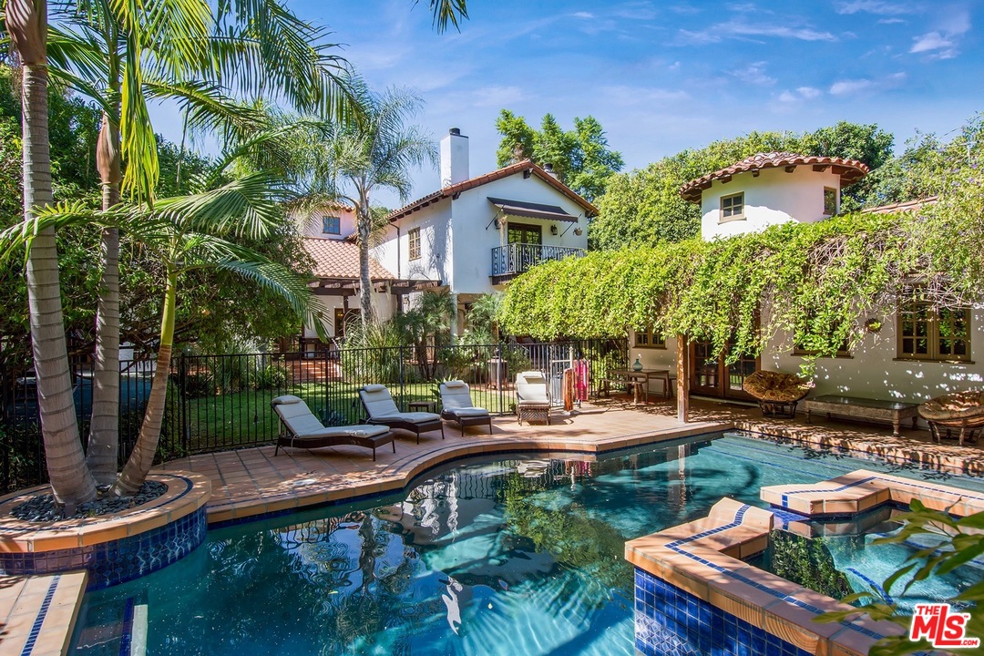 4180 Crisp Canyon Road Sherman Oaks, CA 91403 - Photo 22 of 26