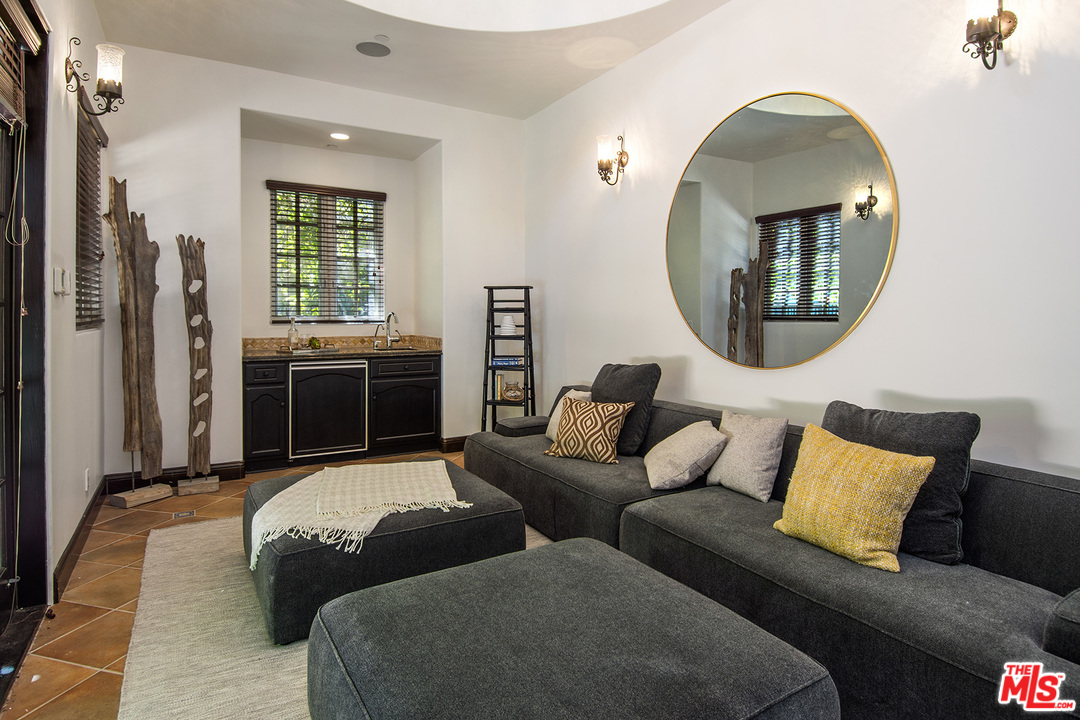 4180 Crisp Canyon Road Sherman Oaks, CA 91403 - Photo 26 of 26