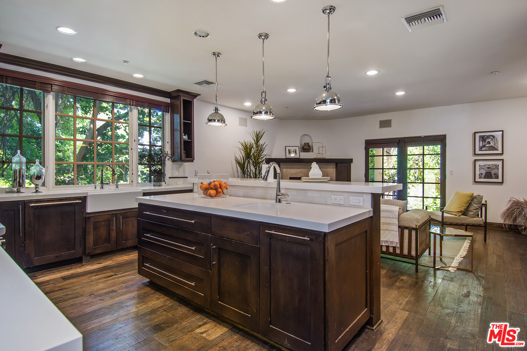 4180 Crisp Canyon Road Sherman Oaks, CA 91403 - Photo 5 of 26