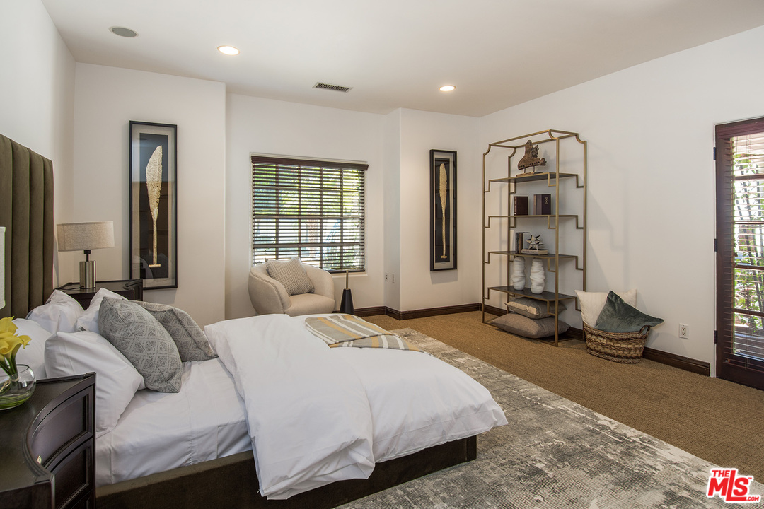 4180 Crisp Canyon Road Sherman Oaks, CA 91403 - Photo 10 of 26
