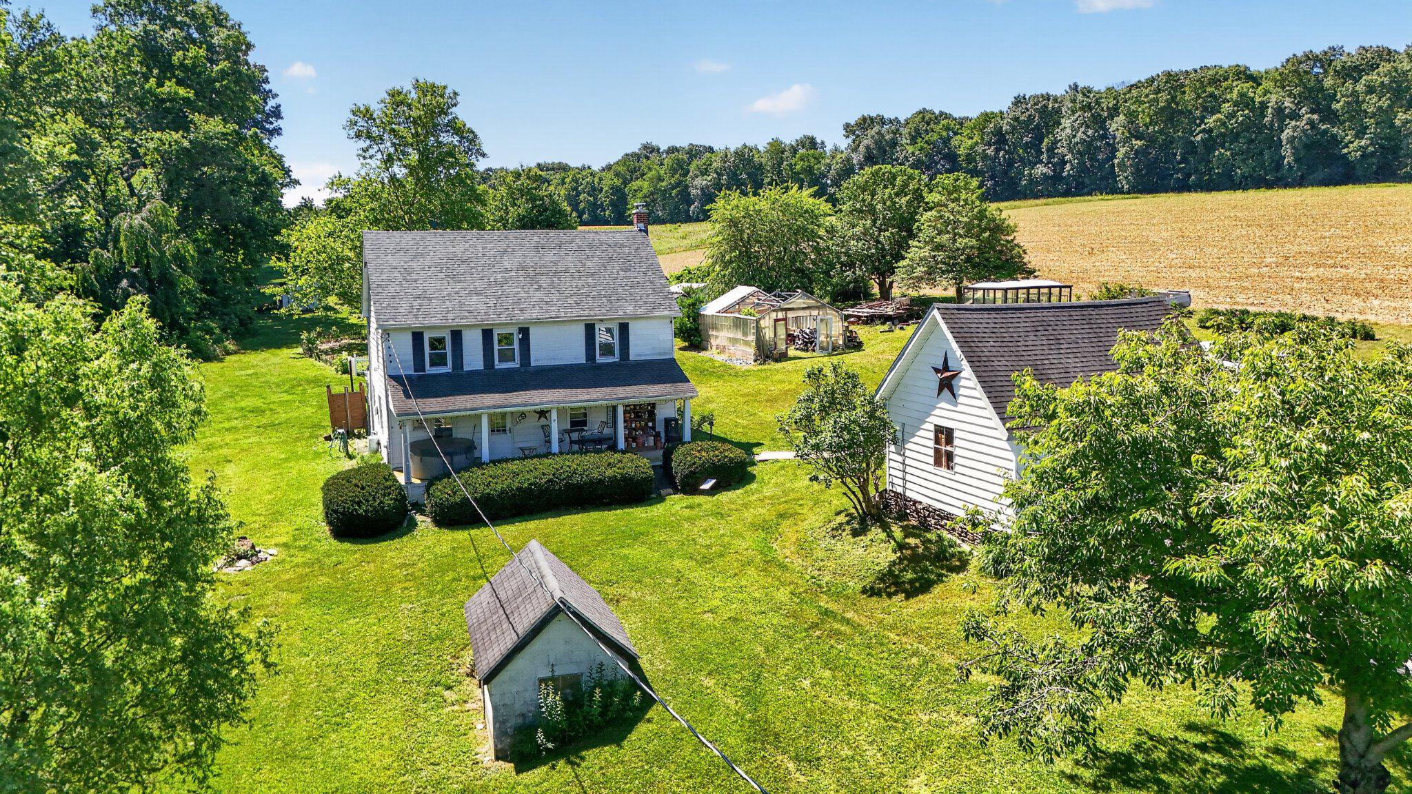 8042 Bobs Road Felton, PA 17322 - Photo 3 of 47 Facing SE