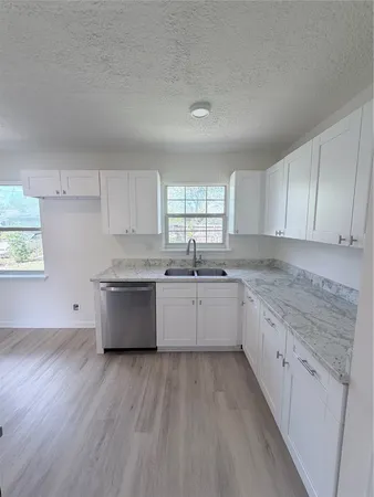 $1,650 | 404 Elaine Street, La Marque, TX 77568