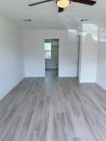 $1,650 | 404 Elaine Street, La Marque, TX 77568