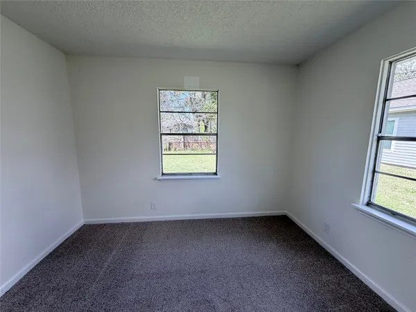 $1,650 | 404 Elaine Street, La Marque, TX 77568