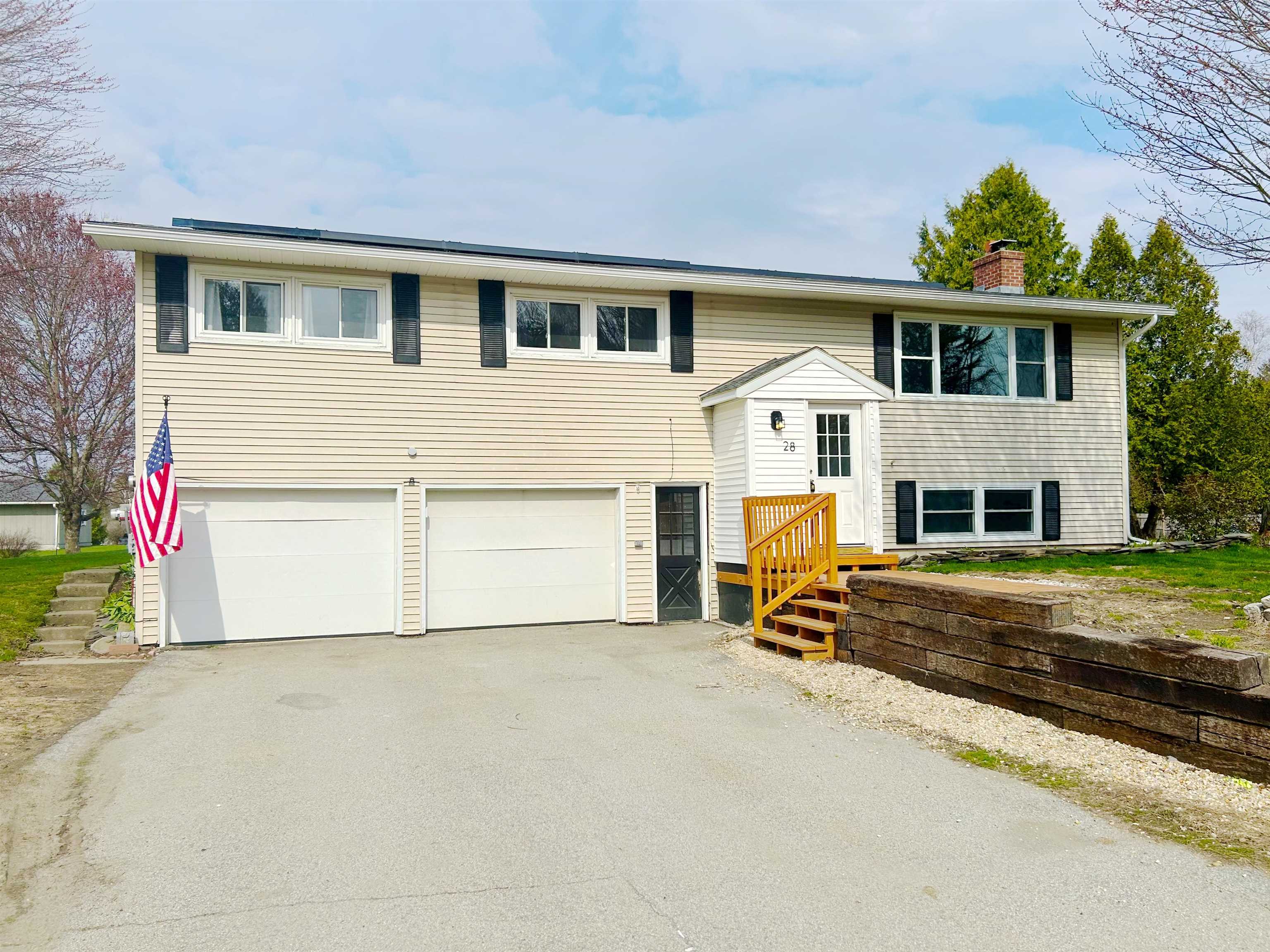 28 Ridgewood Terrace Barre Town, VT 05641 - Photo 1 of 47