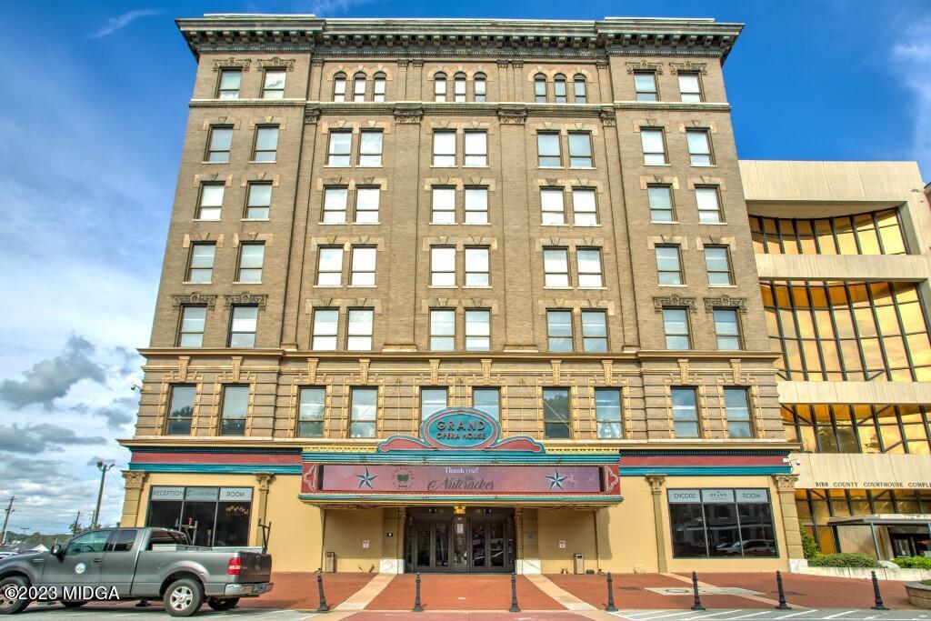 153 Sanders Road Macon, GA 31210 - Photo 5 of 8 a front view of a multi story building