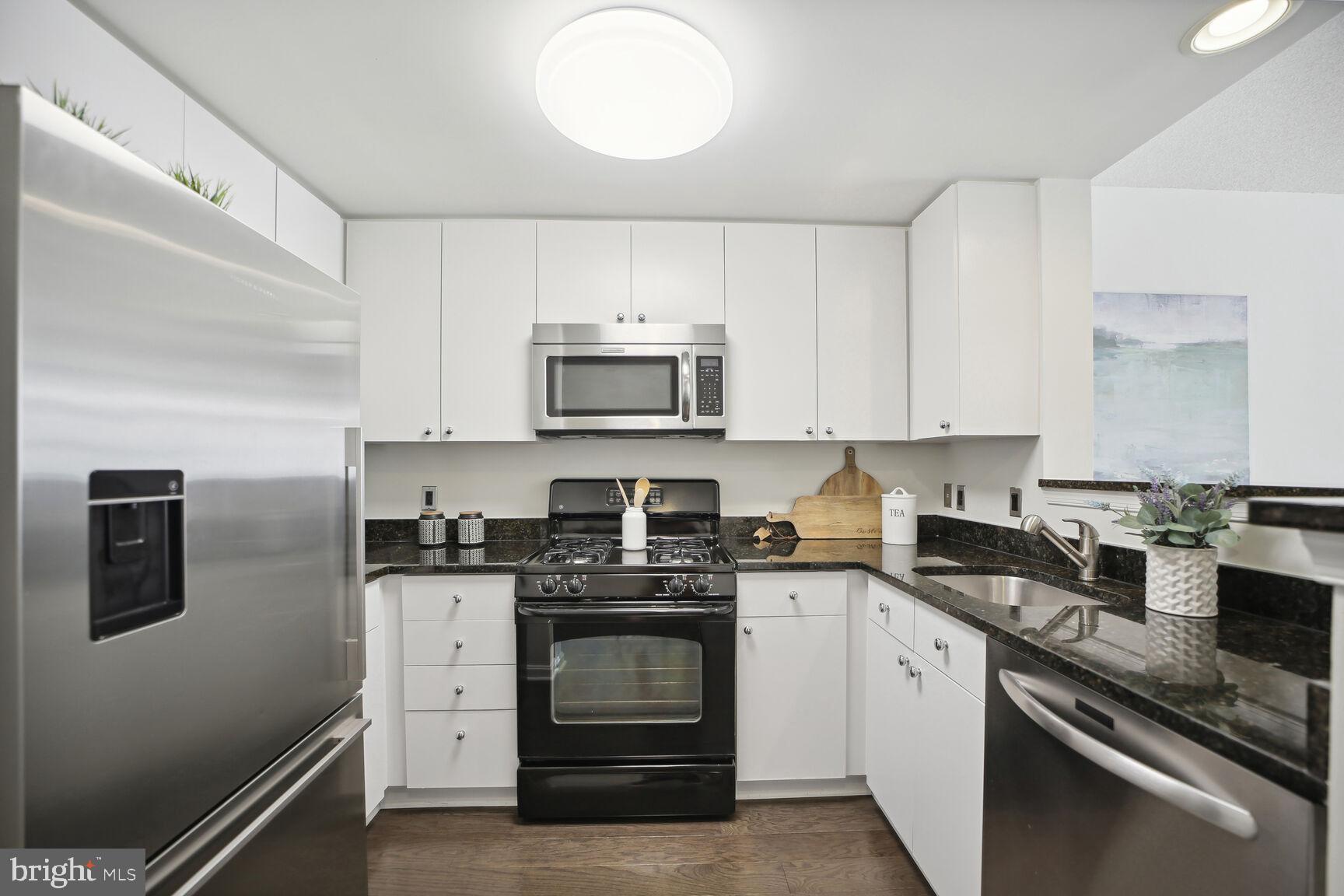 930 Wayne Avenue, Unit 1111 Silver Spring, MD 20910 - Photo 18 of 33 Gallery Image 18