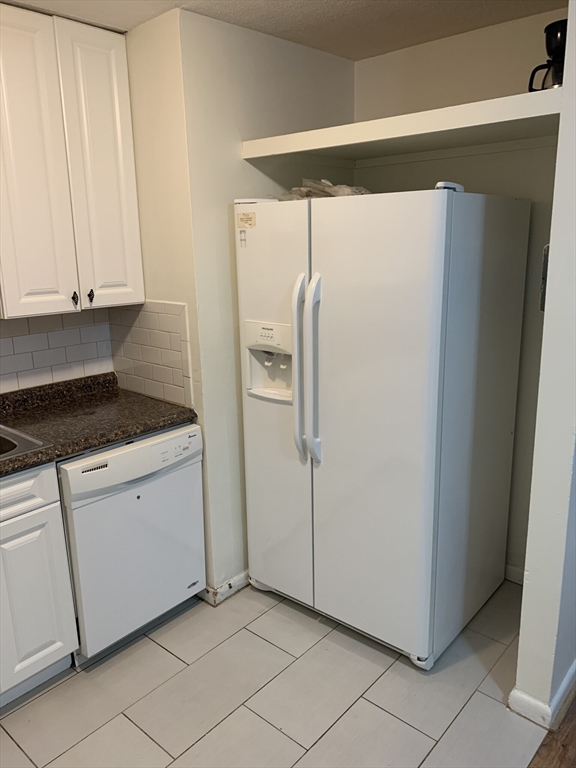 10 Scottfield Road, Unit B3 Boston, MA 02134 - Photo 9 of 12