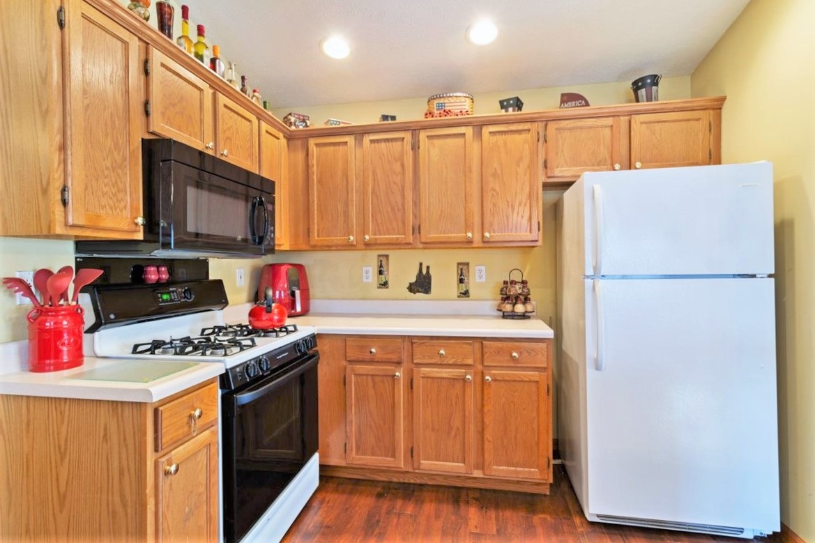 925 Knoll Pointe Place Springfield, IL 62703 - Photo 16 of 41 Gallery Image 16