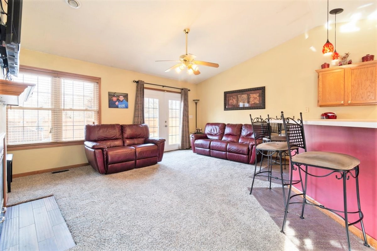 925 Knoll Pointe Place Springfield, IL 62703 - Photo 19 of 41 Gallery Image 19