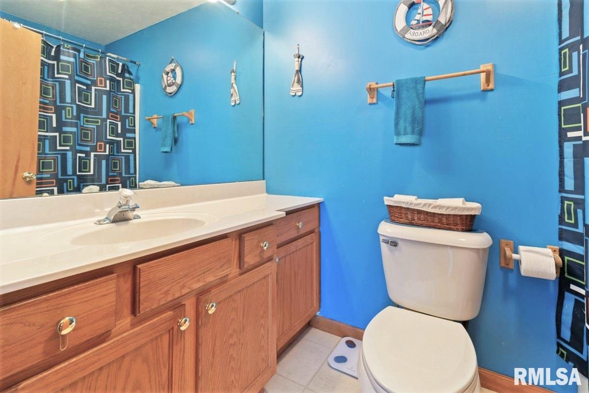 925 Knoll Pointe Place Springfield, IL 62703 - Photo 33 of 41 Gallery Image 33