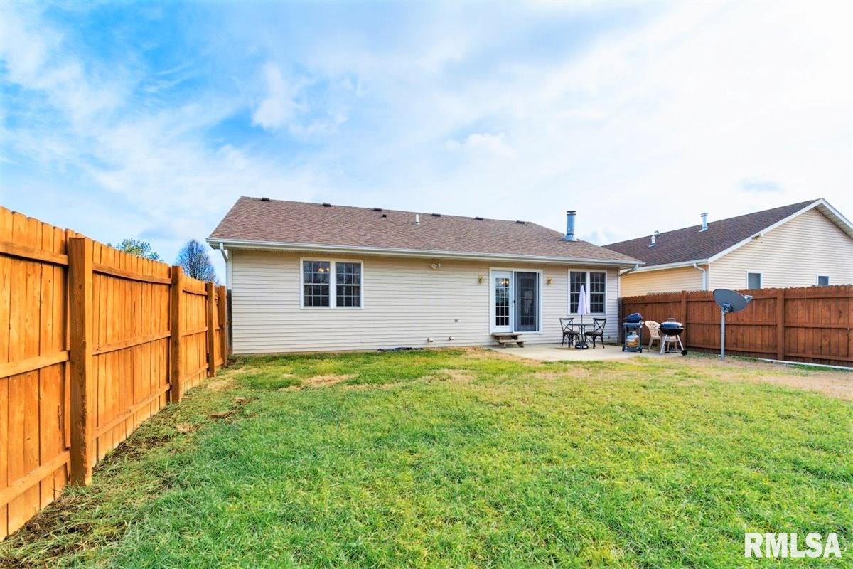 925 Knoll Pointe Place Springfield, IL 62703 - Photo 40 of 41 Gallery Image 40