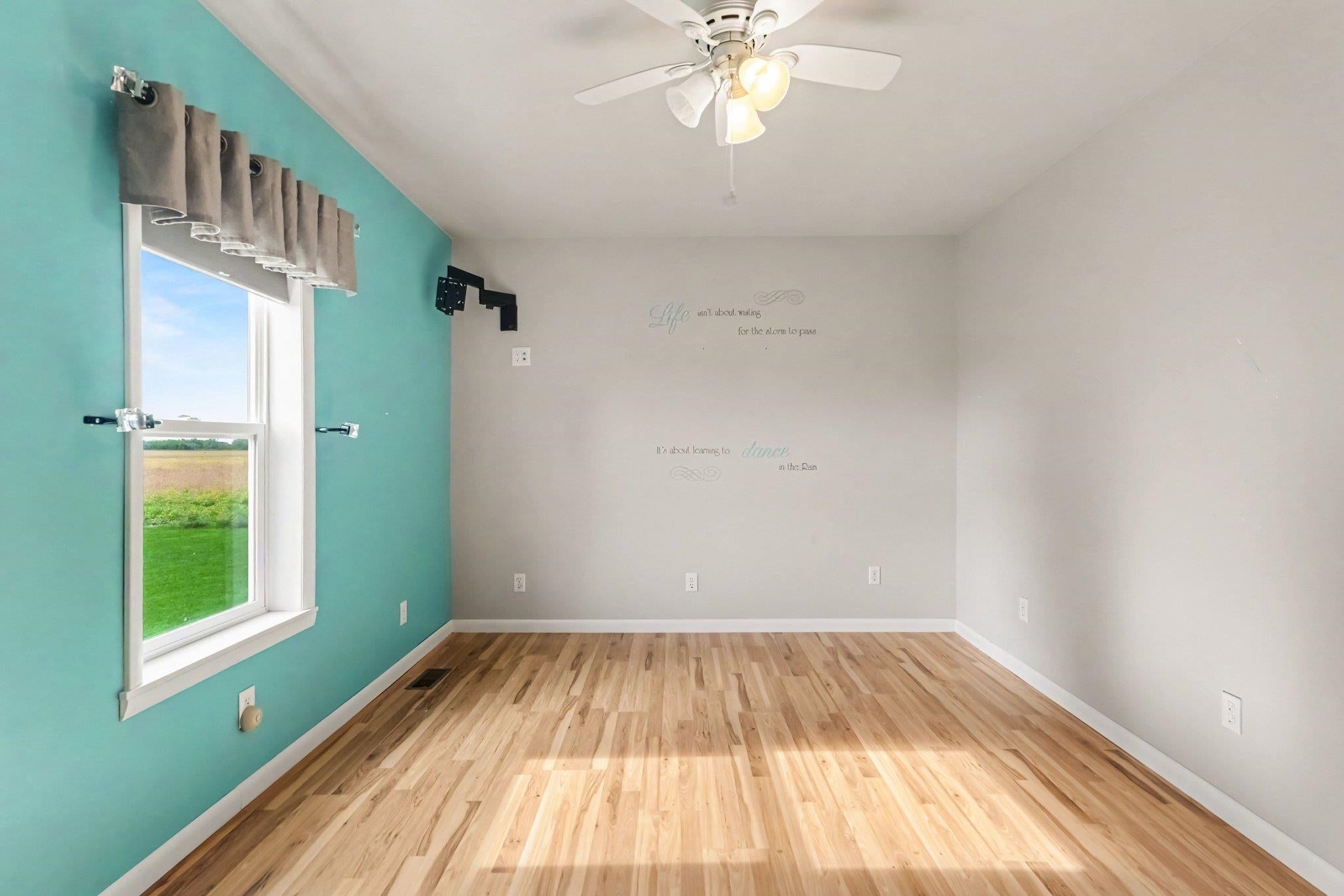 1218 South Tuscola Road Bay City, MI 48708 - Photo 3 of 20 Gallery Image 3