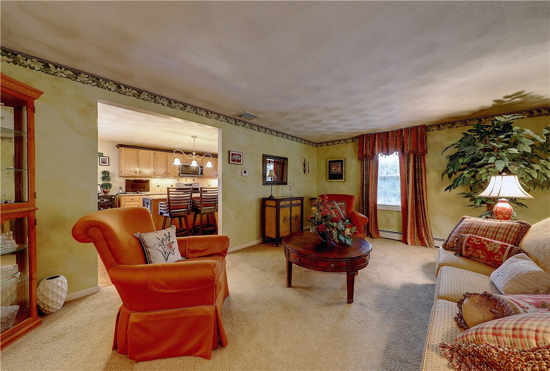 21 Cullen Hill Road Lincoln, RI 02865 - Photo 11 of 39