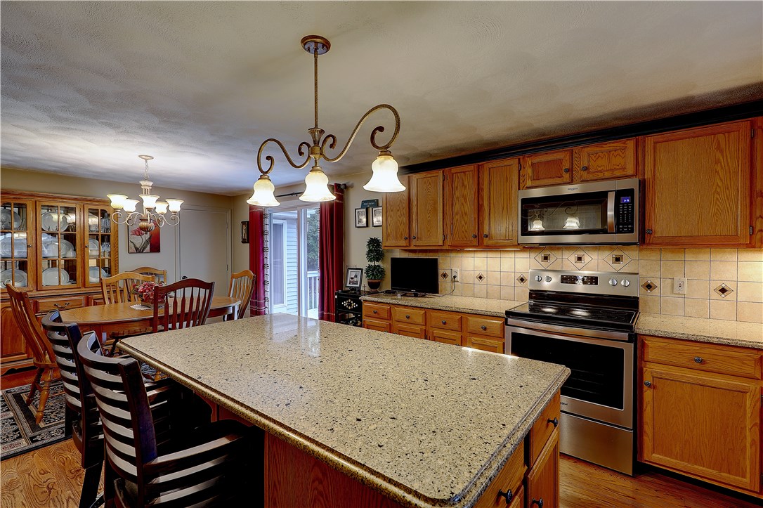 21 Cullen Hill Road Lincoln, RI 02865 - Photo 16 of 39