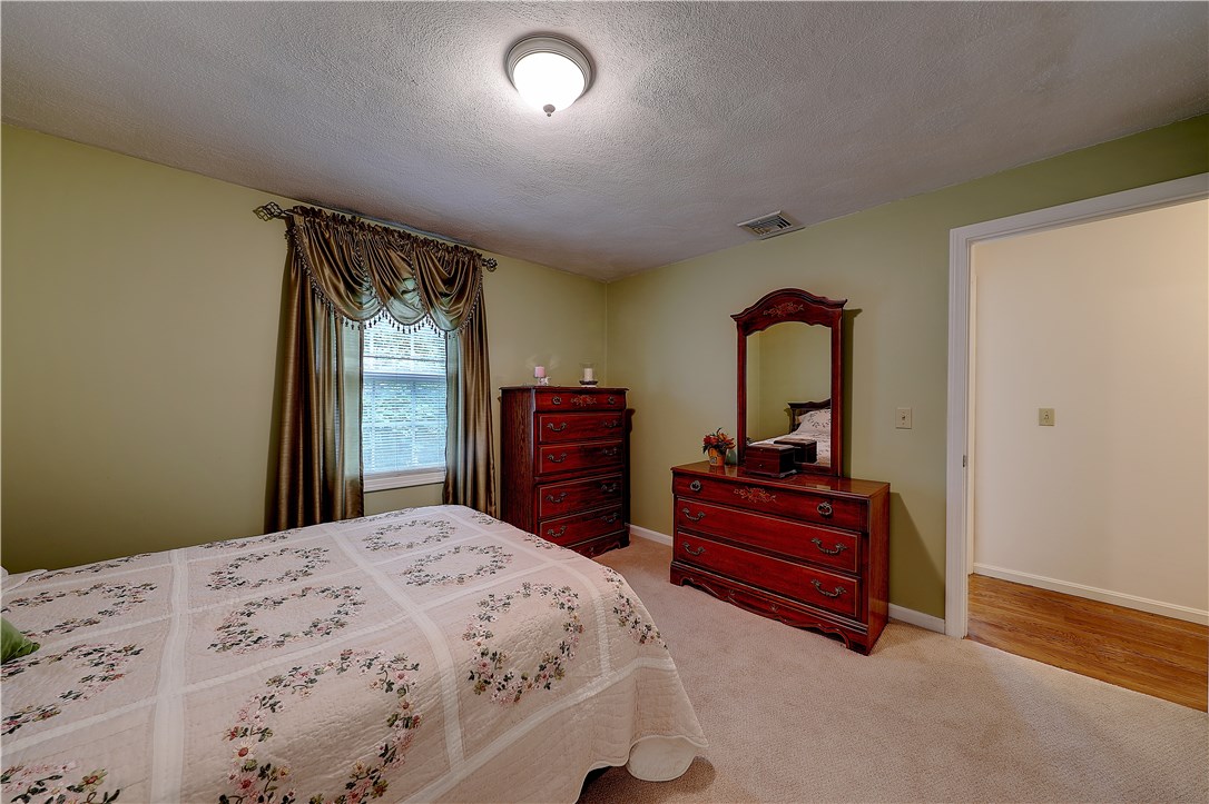 21 Cullen Hill Road Lincoln, RI 02865 - Photo 26 of 39