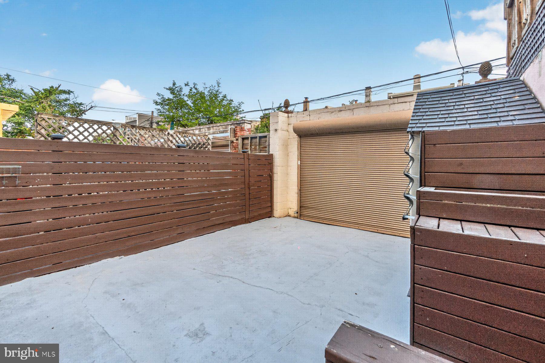 19 R Street Northwest, Unit A Washington, DC 20001 - Photo 4 of 37 Private Patio or Secured Parking