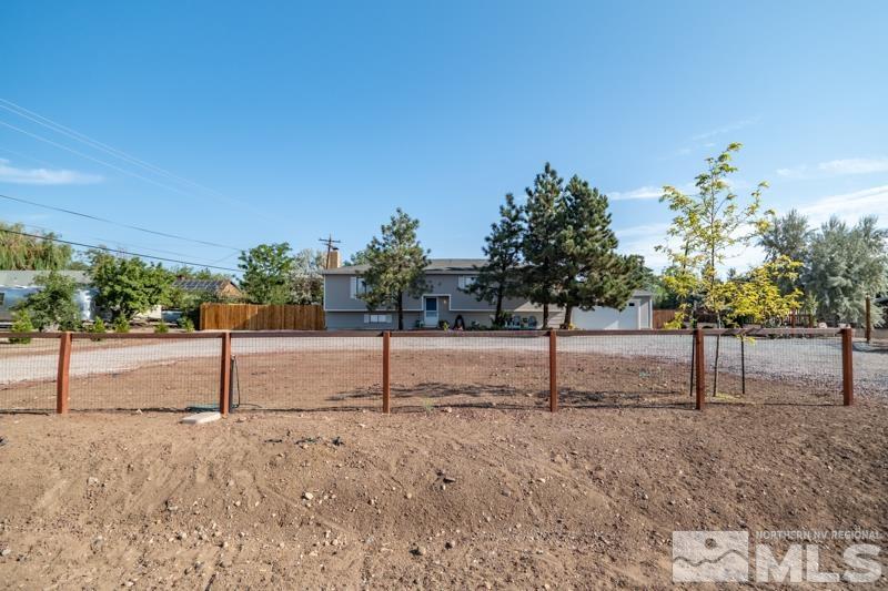 175 Greenstone Drive Reno, NV 89512 - Photo 2 of 33 a view of a yard