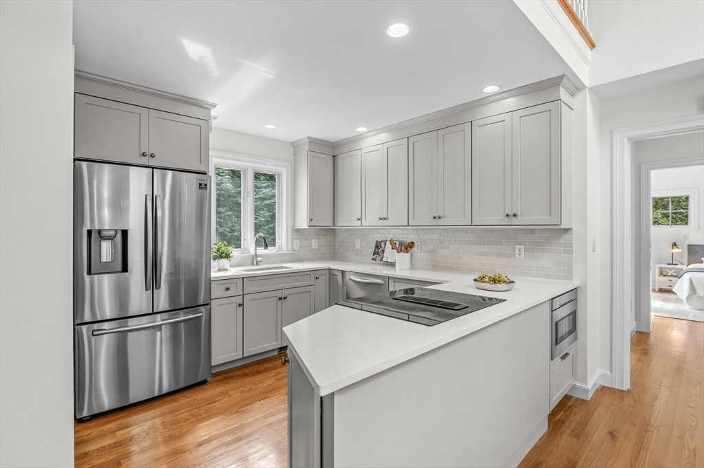 28 Sullivan Street Lexington, MA 02420 - Photo 13 of 35