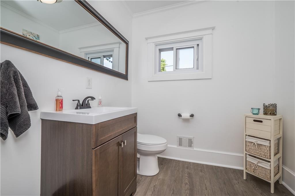 2716 Castlegate Avenue Pittsburgh, PA 15226 - Photo 28 of 50