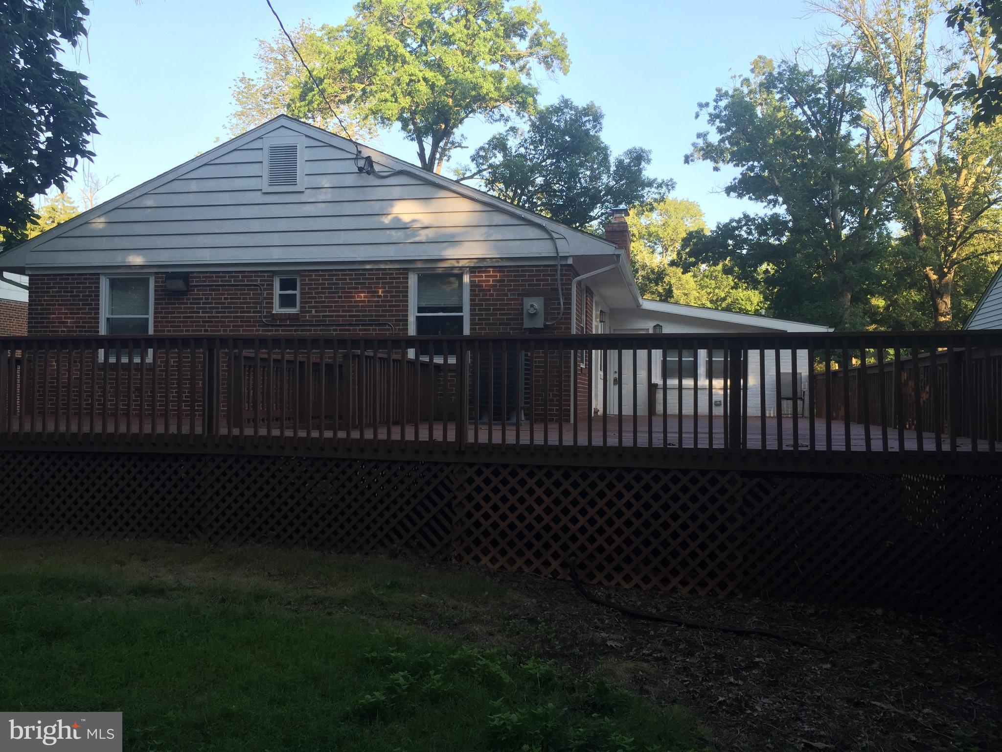 4120 Buckingham Road Pikesville, MD 21207 - Photo 9 of 27 Exterior (Rear)