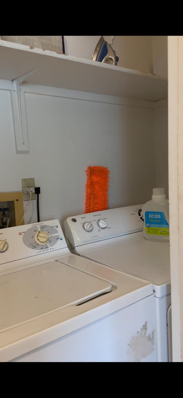 4000 Southwest 23rd Street, Unit 2201 Gainesville, FL 32608 - Photo 11 of 17 a view of bathroom