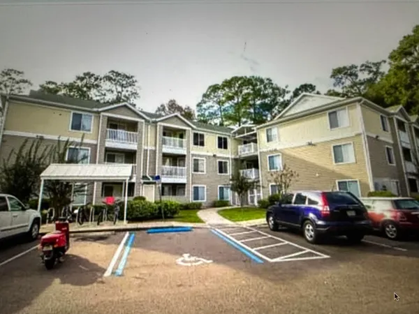$550 | 4000 Southwest 23rd Street, Unit 2201, Gainesville, FL 32608
