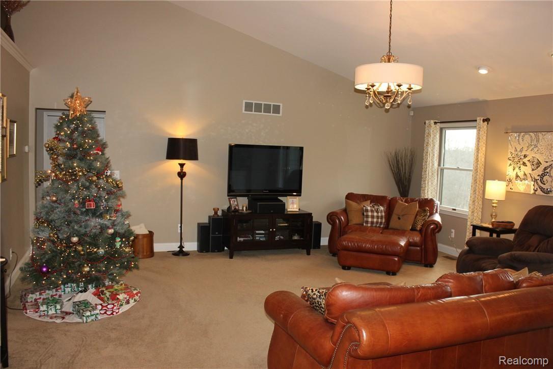 3154 Hasler Lake Road Lapeer, MI 48446 - Photo 6 of 85 IMG_6000.JPG