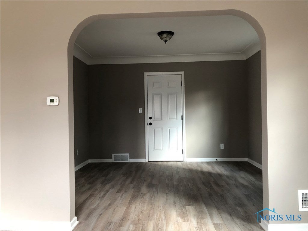 3020 Cheltenham Road Toledo, OH 43606 - Photo 8 of 10 Gallery Image 8