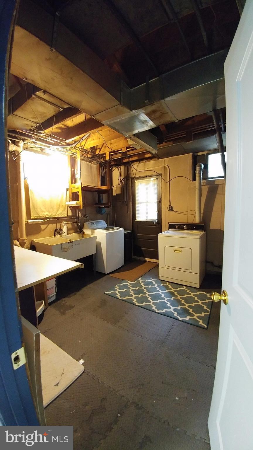 704 St Dunstans Road Baltimore, MD 21212 - Photo 9 of 9 Utility room