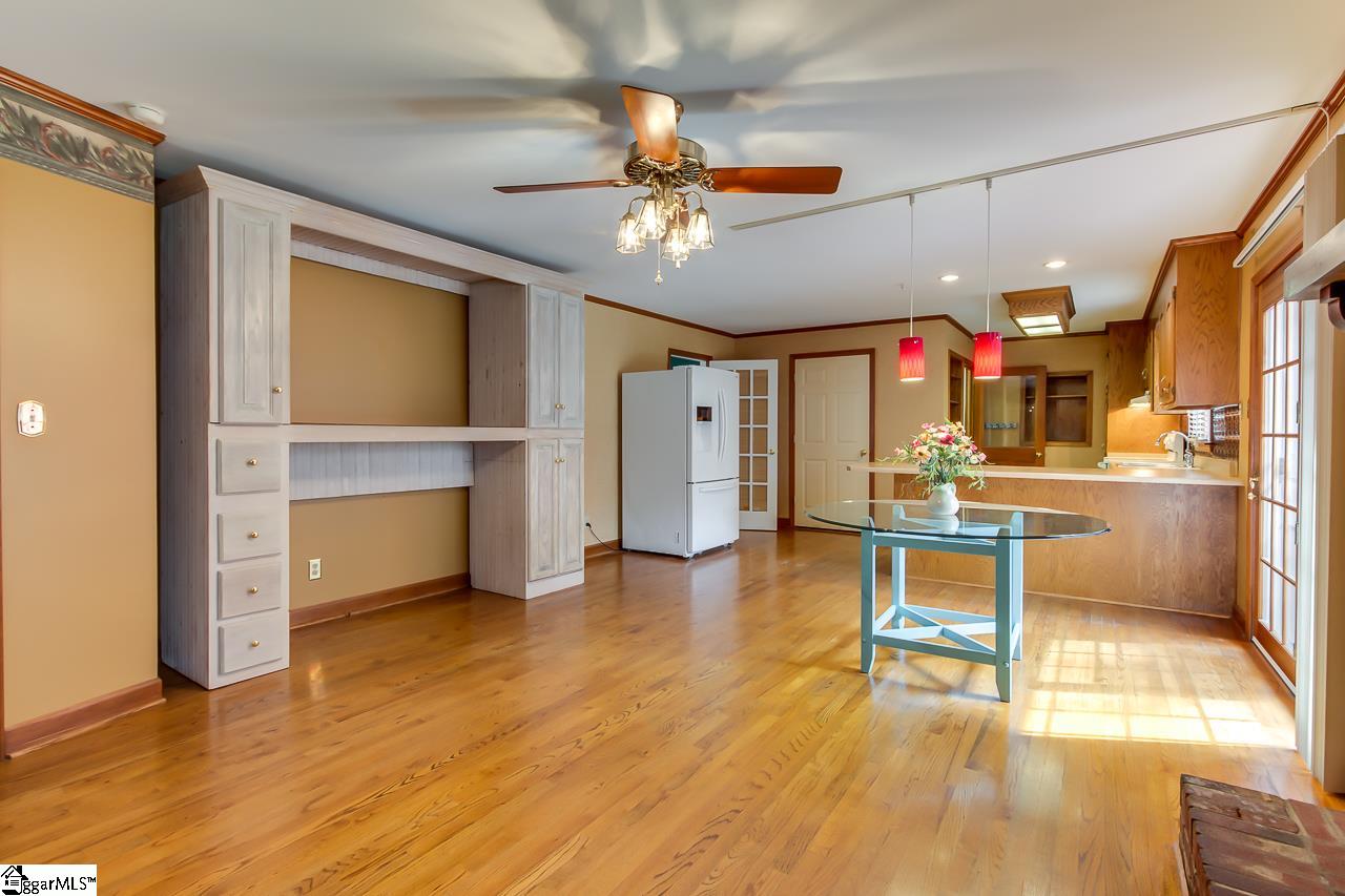 106 Watson Road Taylors, SC 29687 - Photo 18 of 36 Gallery Image 18