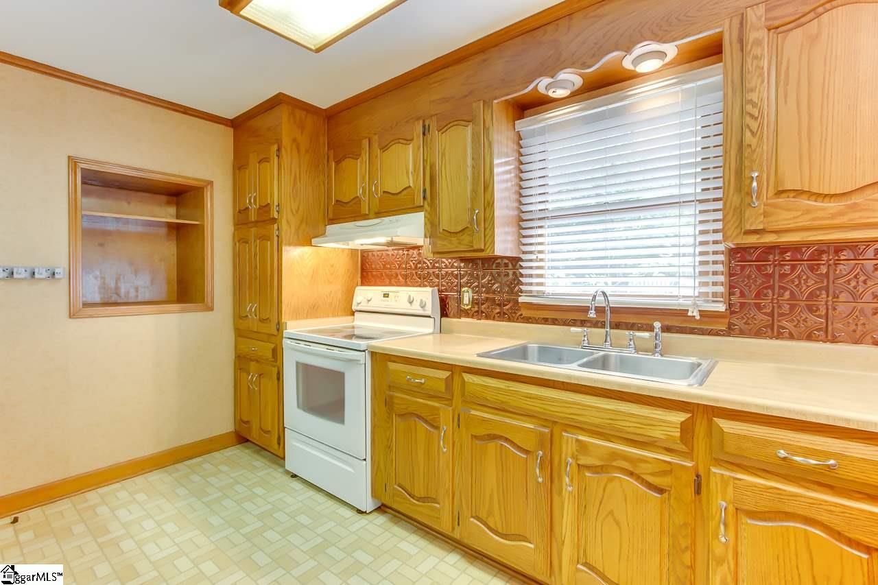 106 Watson Road Taylors, SC 29687 - Photo 22 of 36 Gallery Image 22