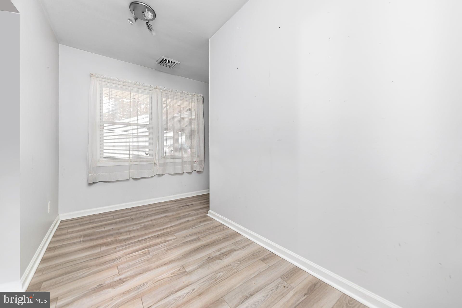 48 South Rose Lane West Berlin, NJ 08091 - Photo 17 of 19 Gallery Image 17