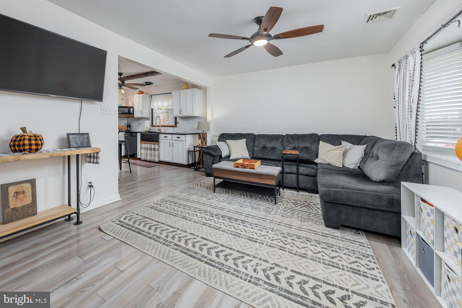 48 South Rose Lane West Berlin, NJ 08091 - Photo 10 of 19 Gallery Image 10