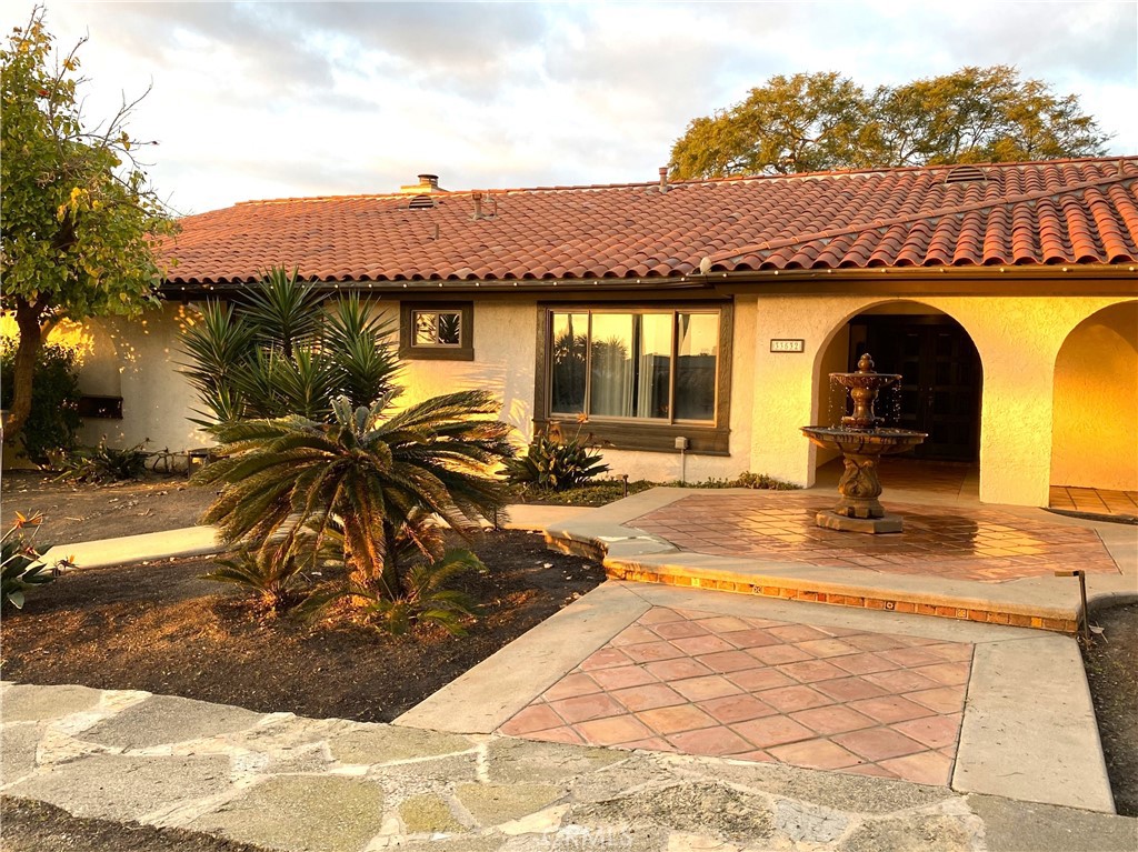 33532 Valle Road San Juan Capistrano, CA 92675 - Photo 2 of 20