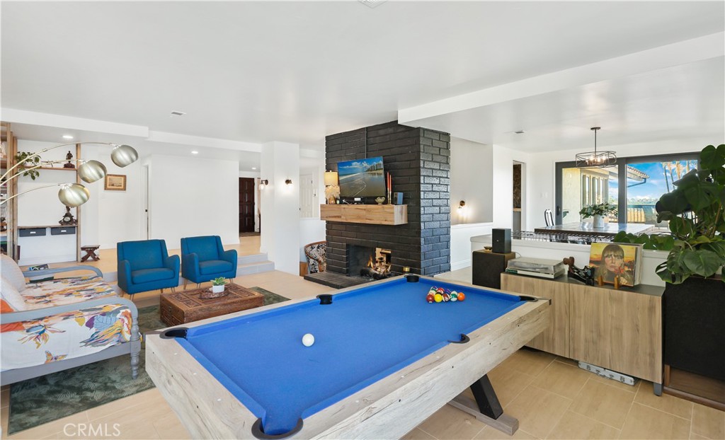 33532 Valle Road San Juan Capistrano, CA 92675 - Photo 31 of 60 a view of a workspace with furniture