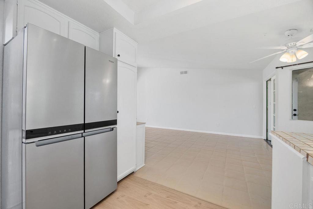 1402 Village View Road Encinitas, CA 92024 - Photo 14 of 38