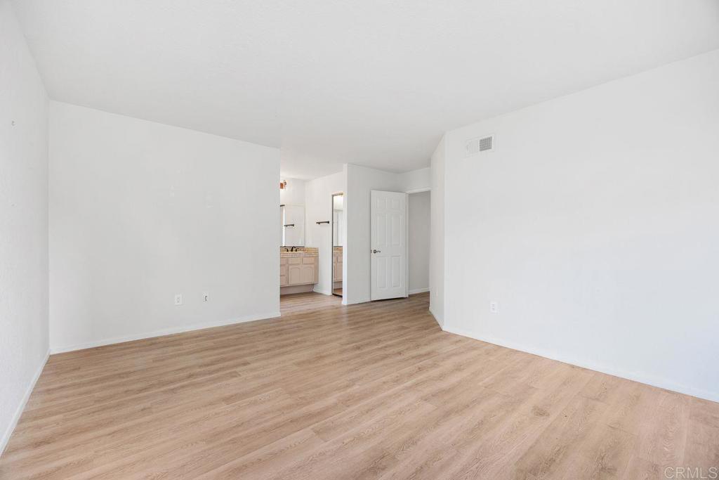 1402 Village View Road Encinitas, CA 92024 - Photo 19 of 38