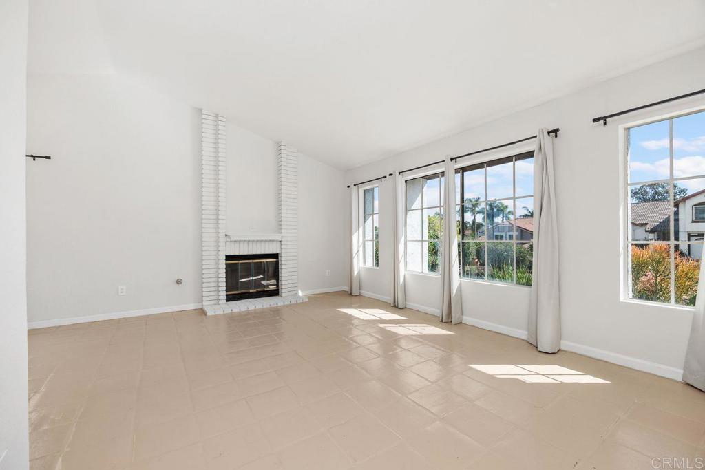 1402 Village View Road Encinitas, CA 92024 - Photo 6 of 38