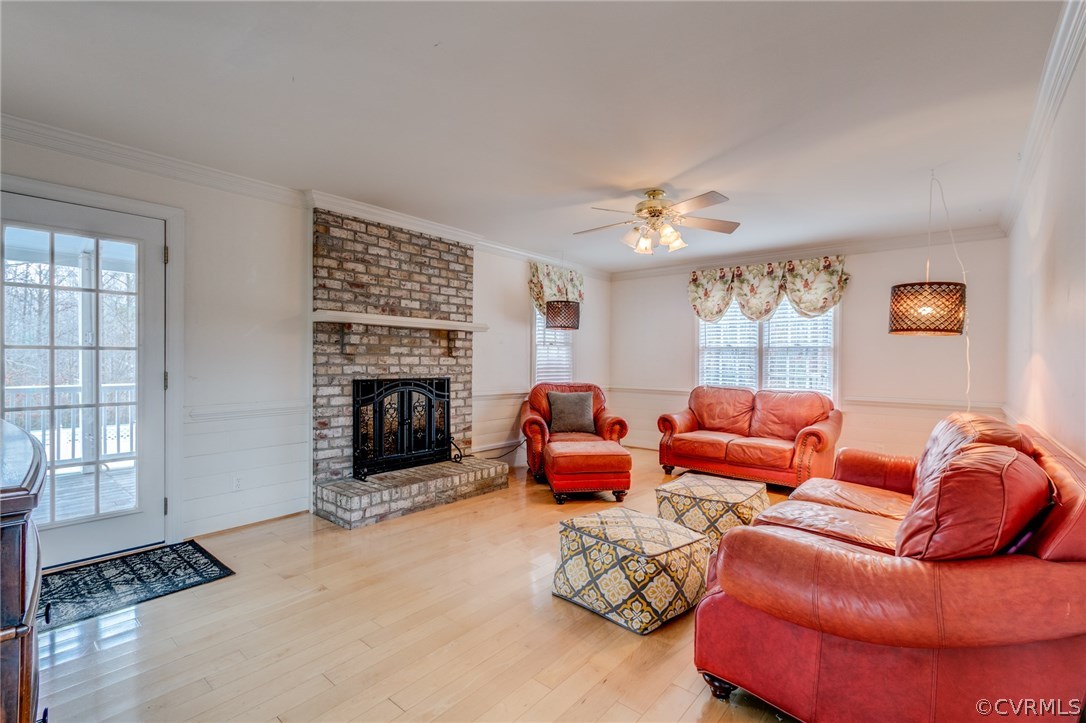 9501 Elkwood Road Midlothian, VA 23112 - Photo 10 of 22 Living area features a gas log fireplace and enter