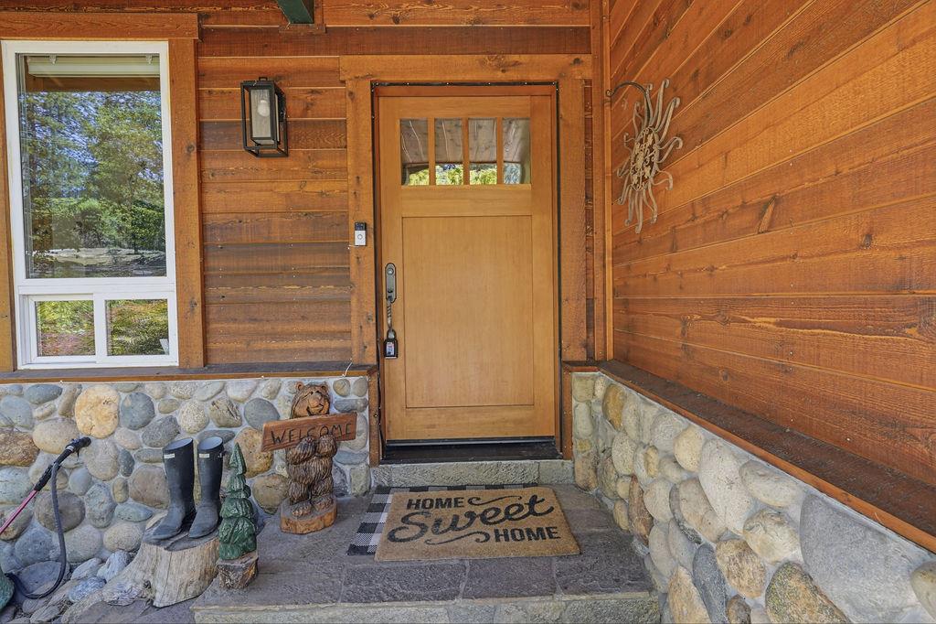 1927 Hidden Ridge Way Colfax, CA 95713 - Photo 2 of 60