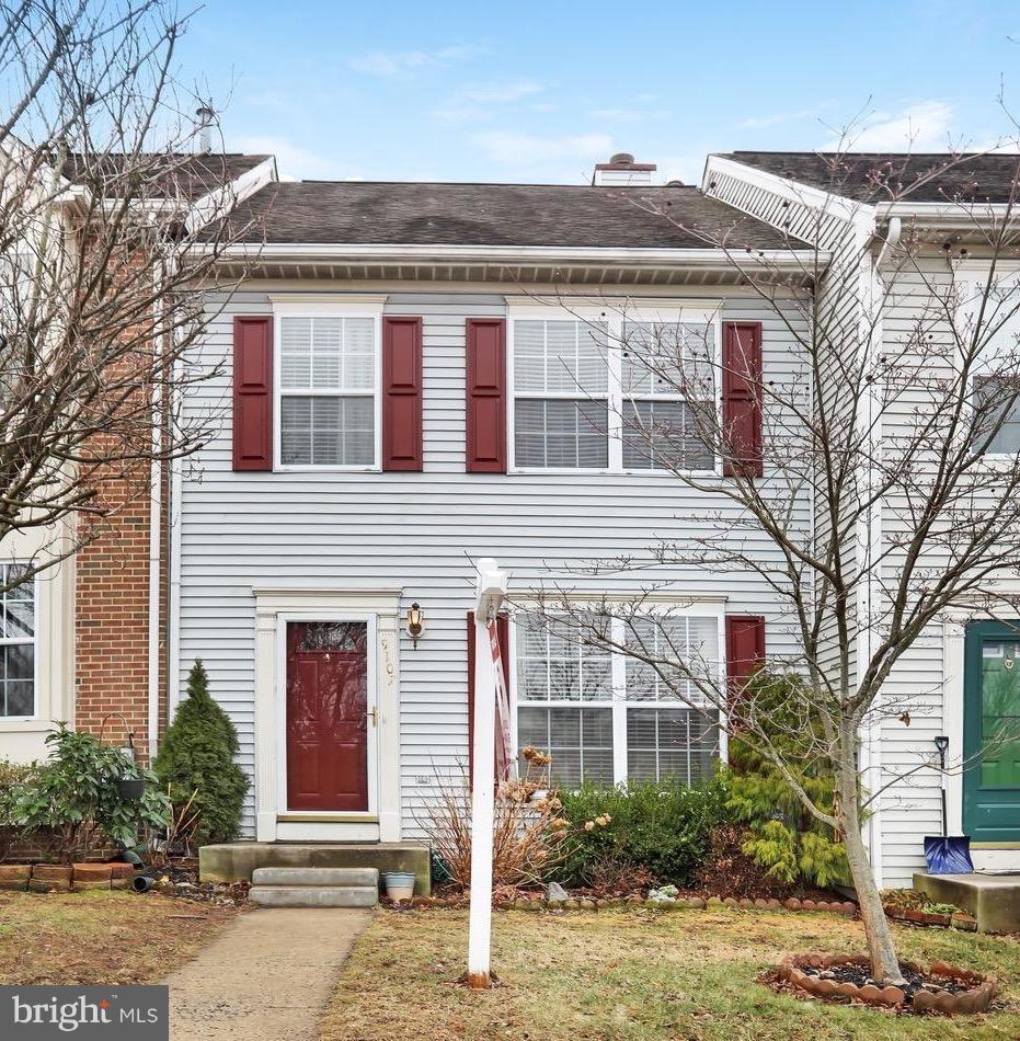 9107 Ridgefield Lane Frederick, MD 21701 - Photo 1 of 30 Townhome in Spring Ridge!