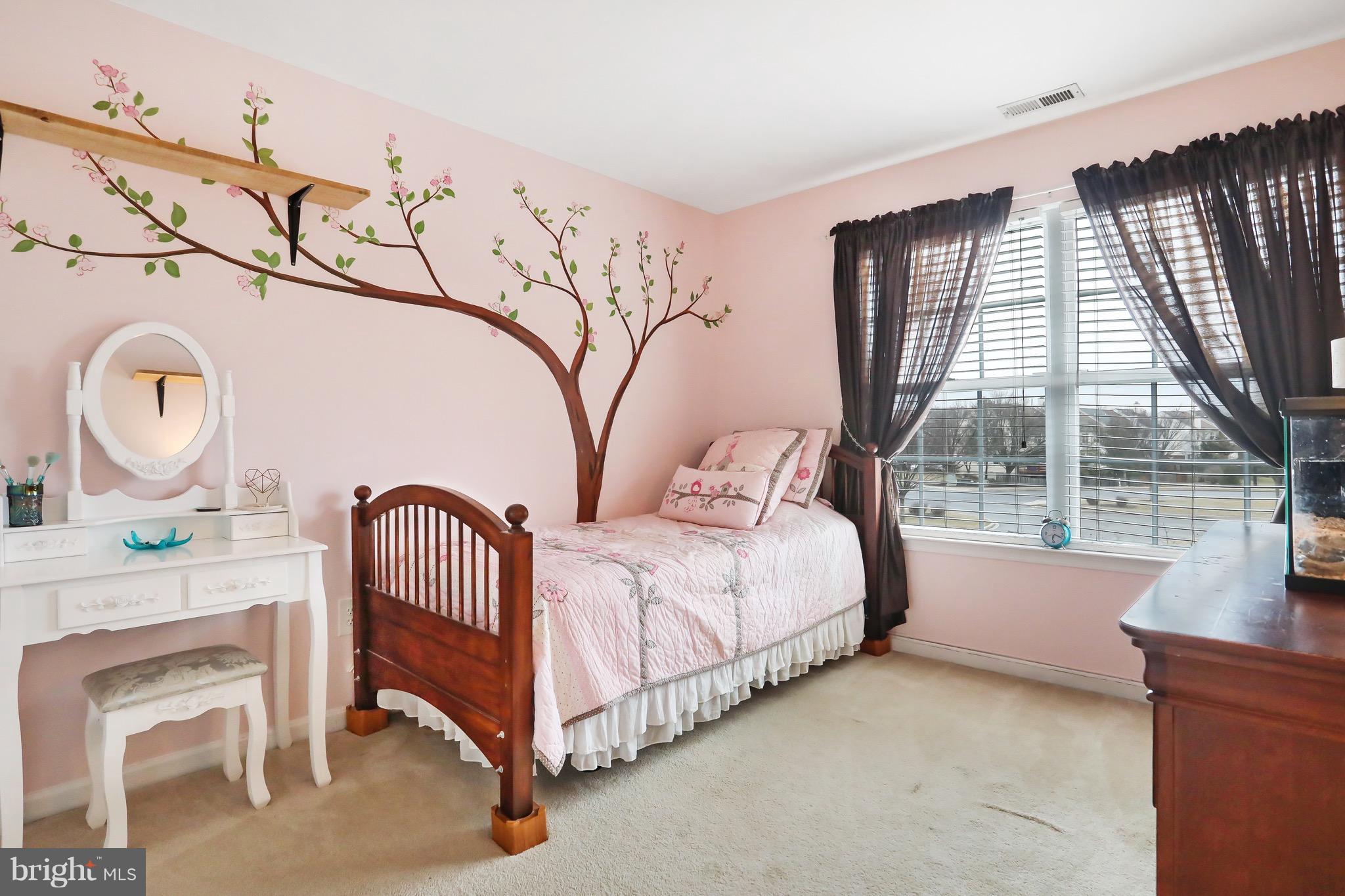 9107 Ridgefield Lane Frederick, MD 21701 - Photo 10 of 30 Upper Level Bedroom #2