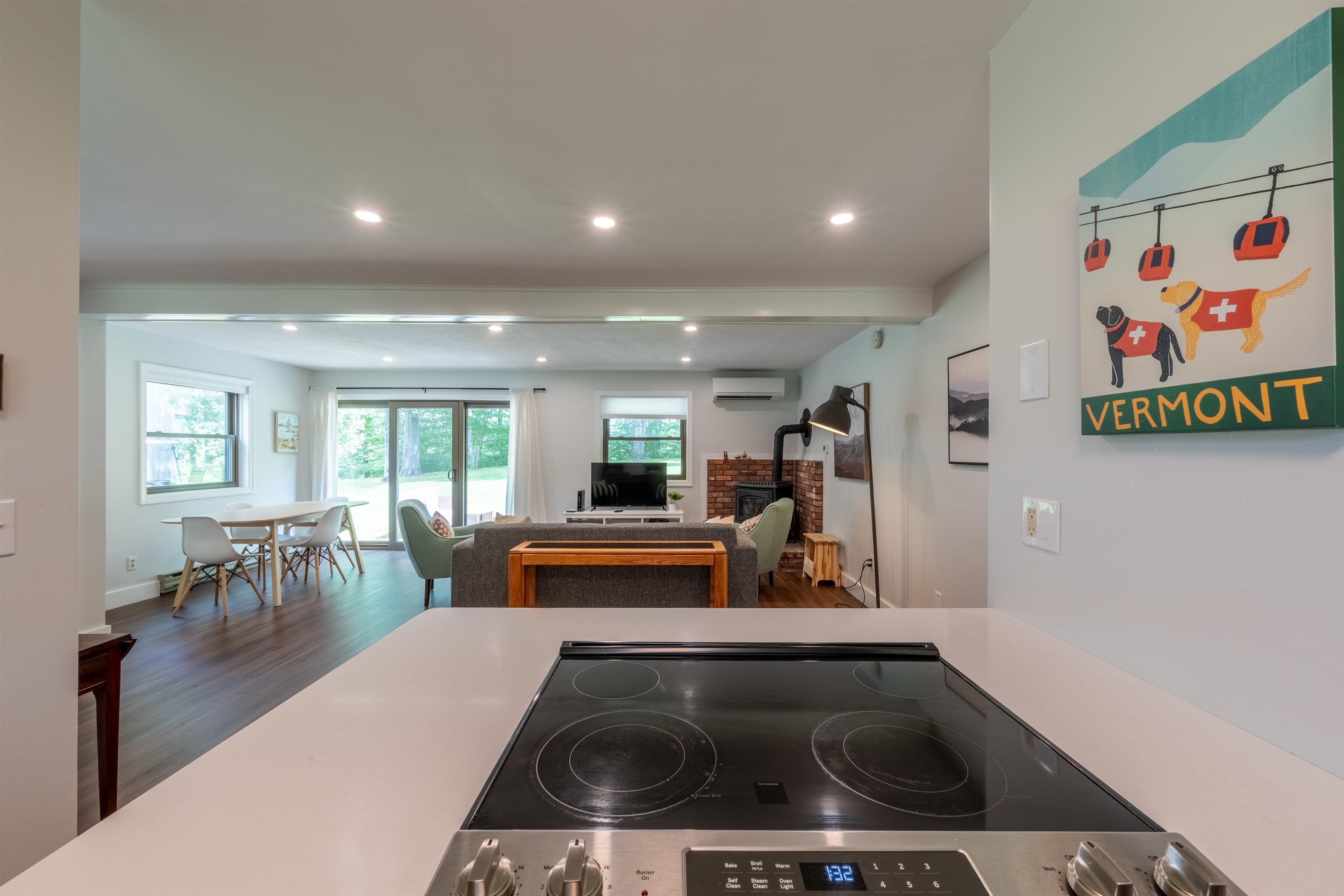 860 Murphys Road, Unit 3E Hartford, VT 05059 - Photo 7 of 23 Gallery Image 7